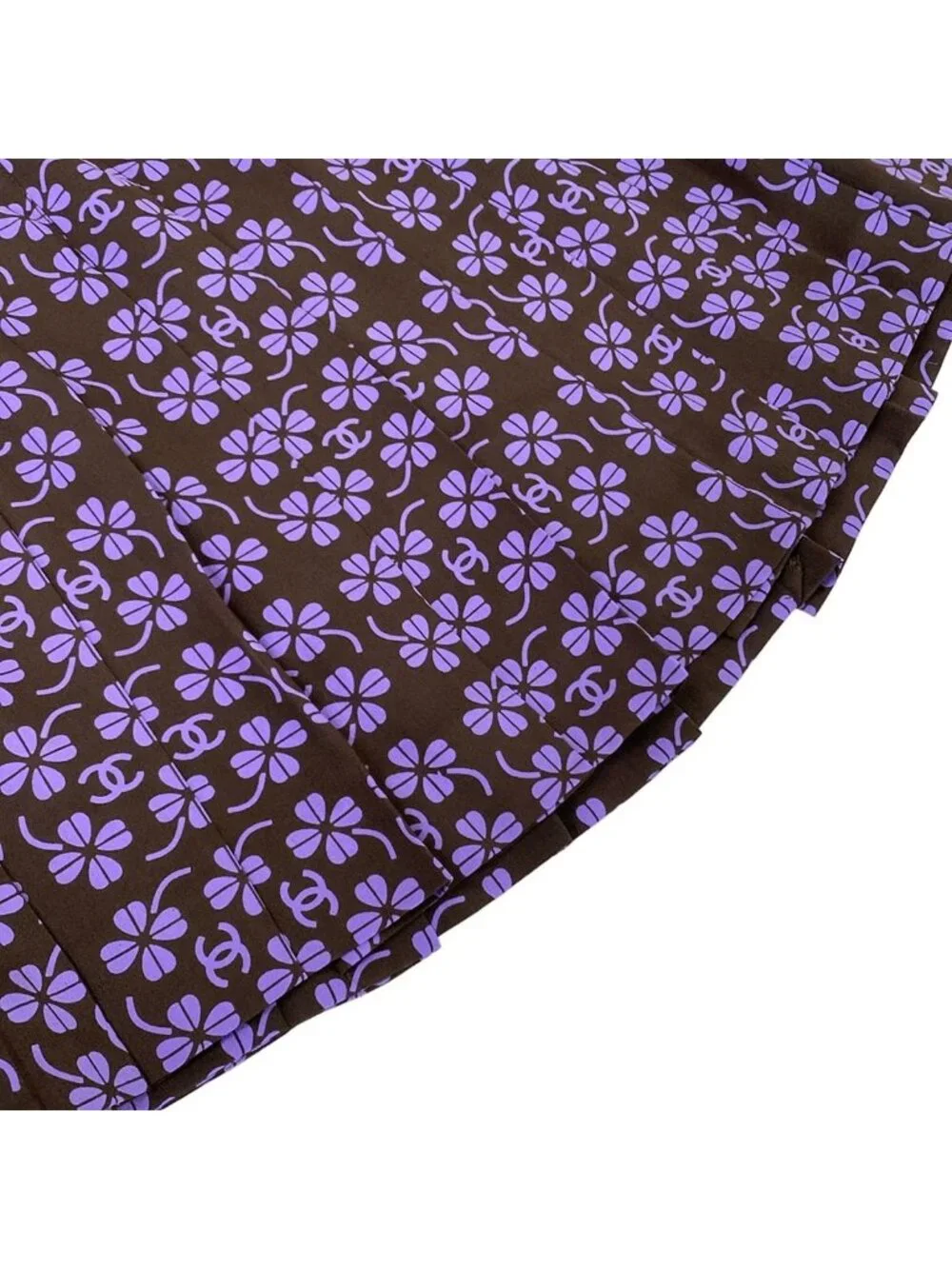 Chanel Skirt Suit Dark Brown Purple Clover CC Logo Pleats Set Wool